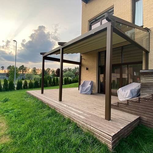 Пергола тентовая Decolife Project Light + Вертикальная система Zip 100 - реализовано партнером ''ООО Люкс Террас'', г. Красногорск